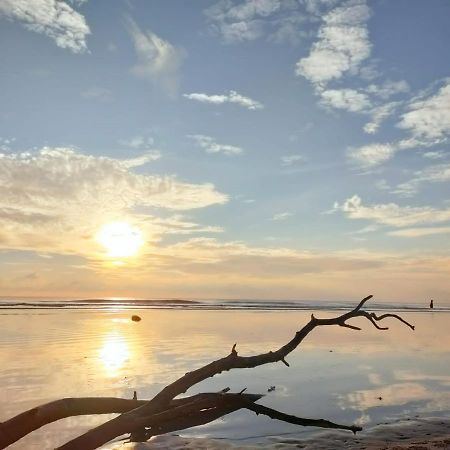 Timurbay Seafront Staycation By Nedd'S Kuantan Exteriér fotografie